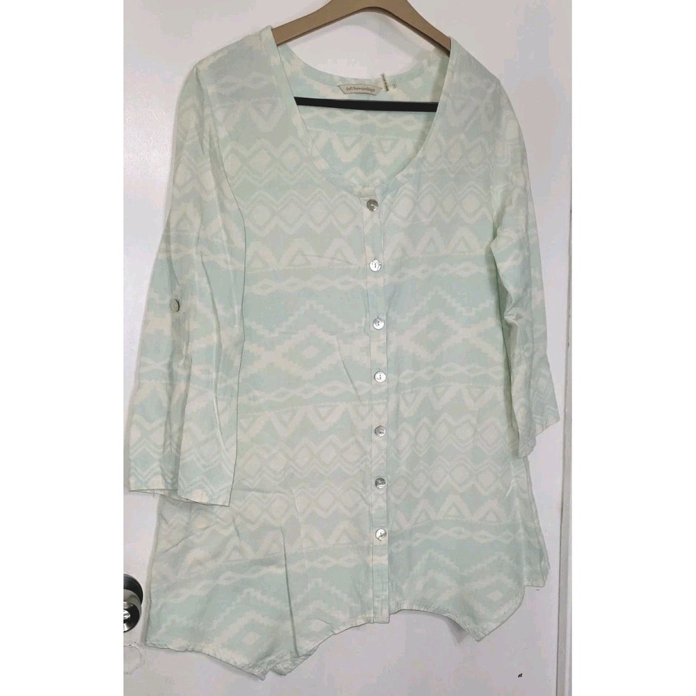 Soft Surroundings Aztec Print Button Up Size L Blue